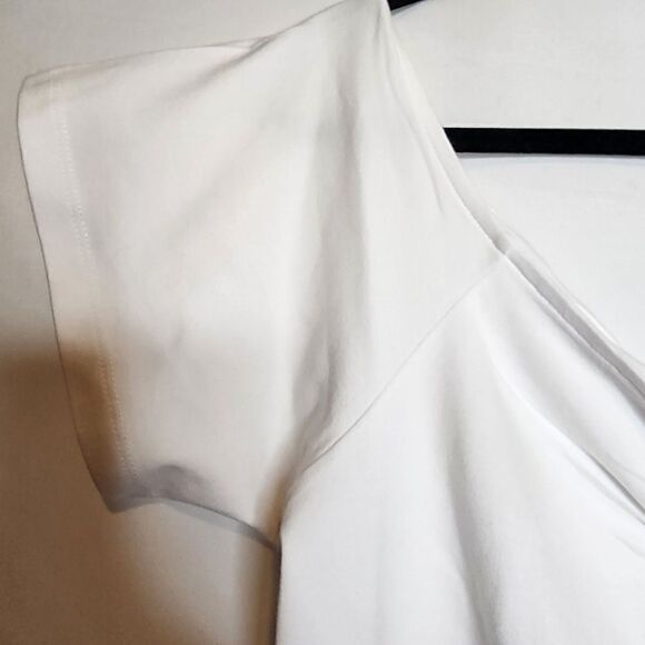 6X 30W Torrid White Foxy U Bar Off Shoulder Short Sleeve Top Stretch Plussize fi - Picture 4 of 7